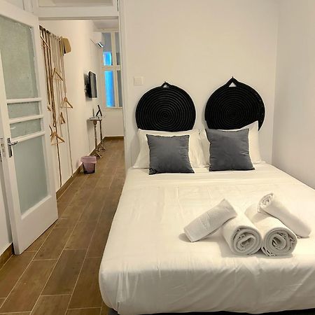 Queen Regina Suites By Platform 357 Nikosia Bagian luar foto