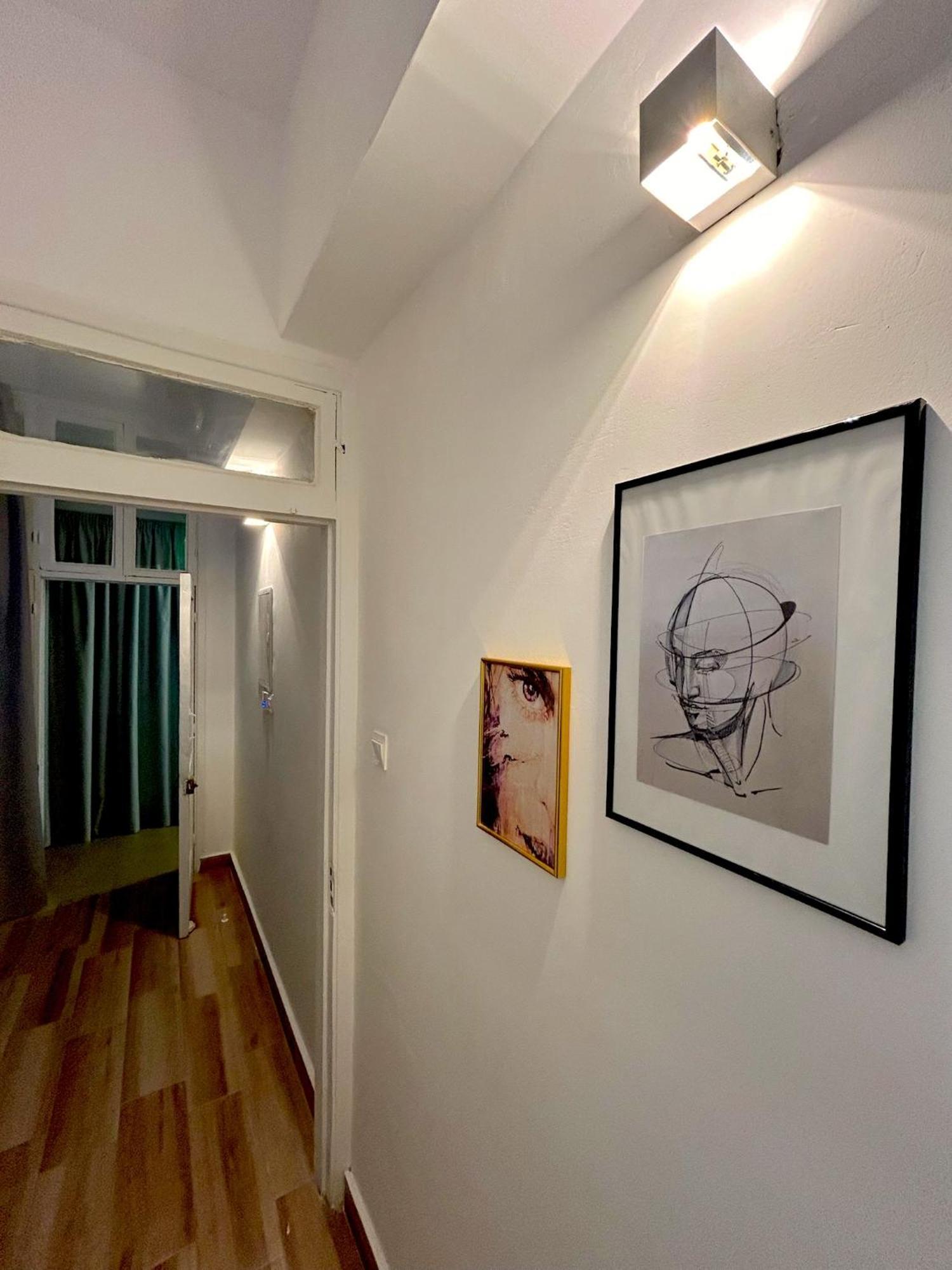 Queen Regina Suites By Platform 357 Nikosia Bagian luar foto