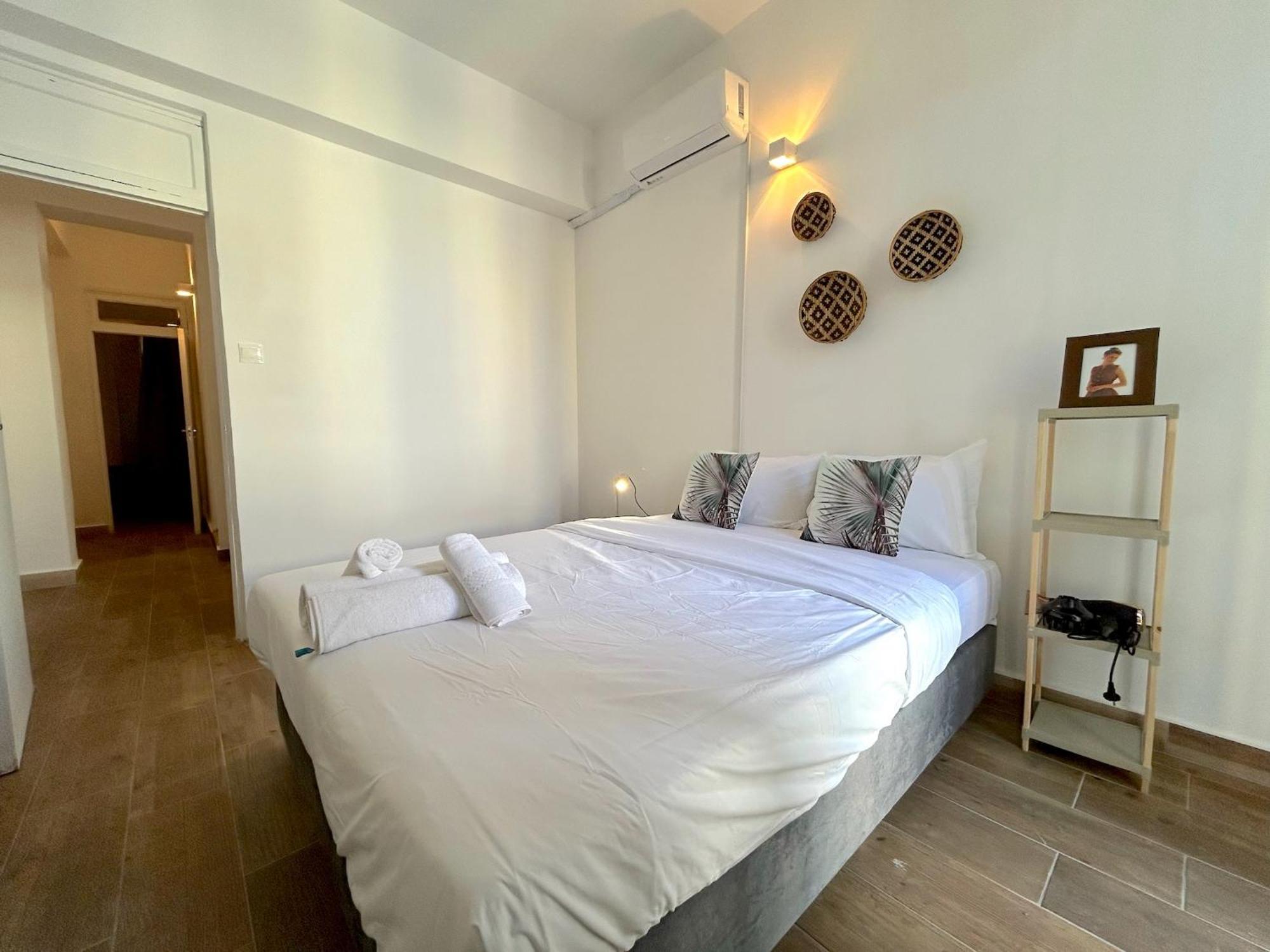 Queen Regina Suites By Platform 357 Nikosia Bagian luar foto