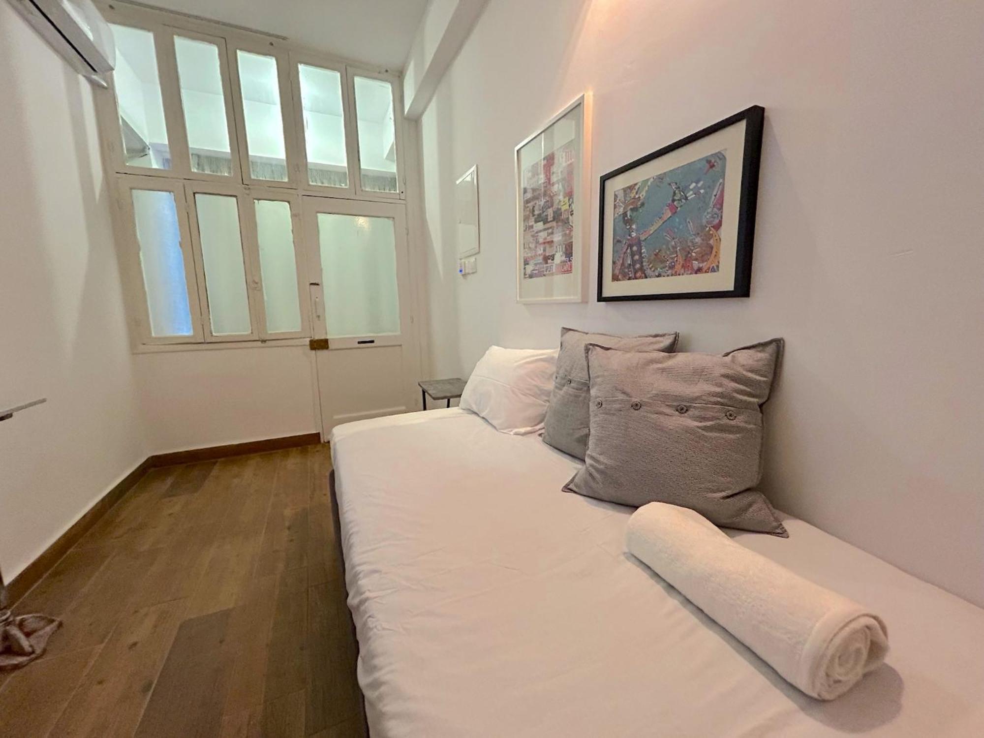 Queen Regina Suites By Platform 357 Nikosia Bagian luar foto